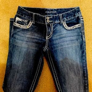 Maurice’s Jeans, 5/6